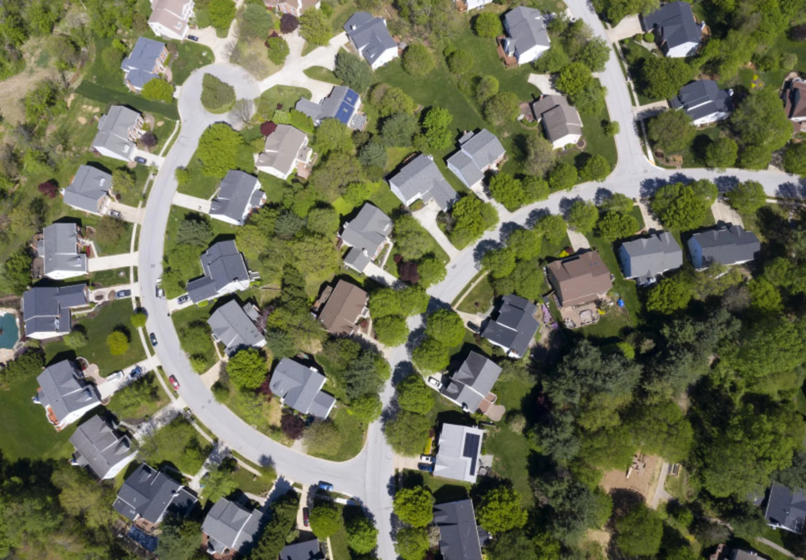 Houses and street from above in Columbia